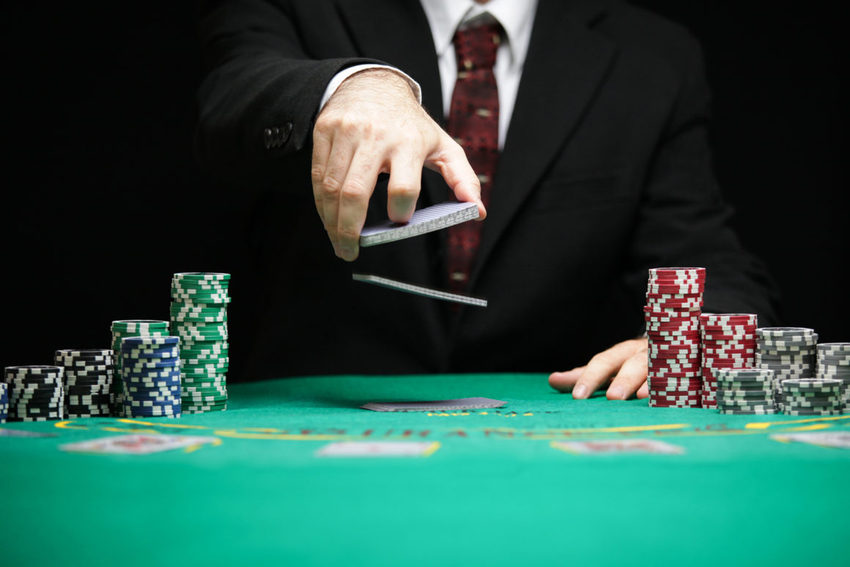 3 Things to Consider When Playing Poker
