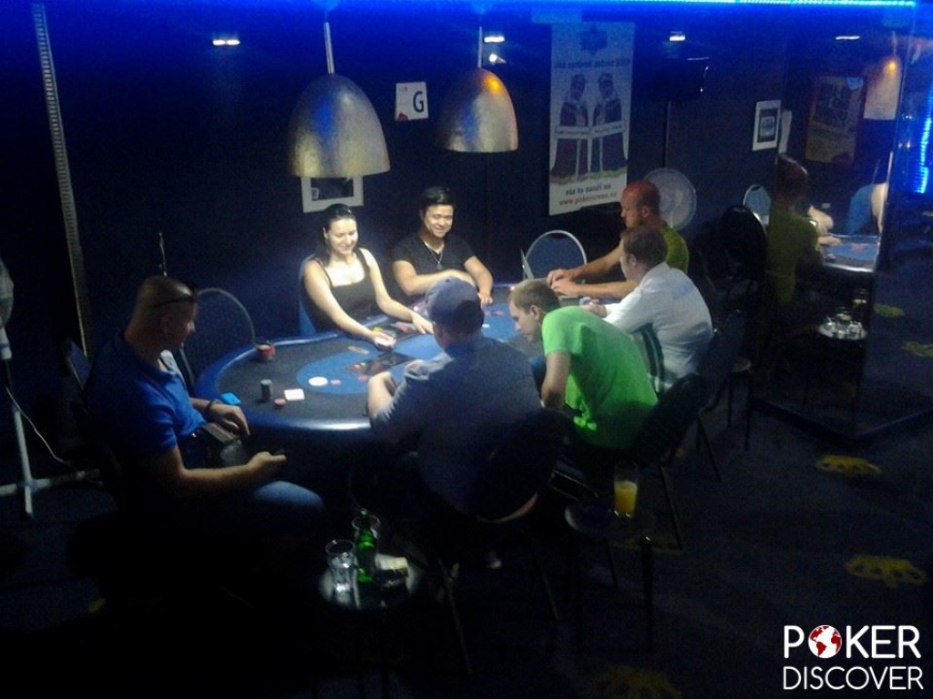 Showdown Poker Club